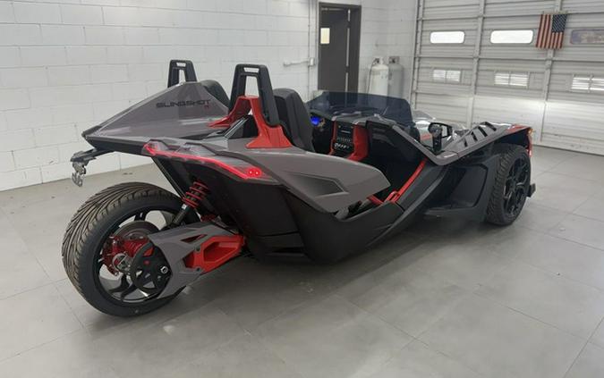2026 Polaris Slingshot R Autodrive Radiant Gray With Indy Red Pearl