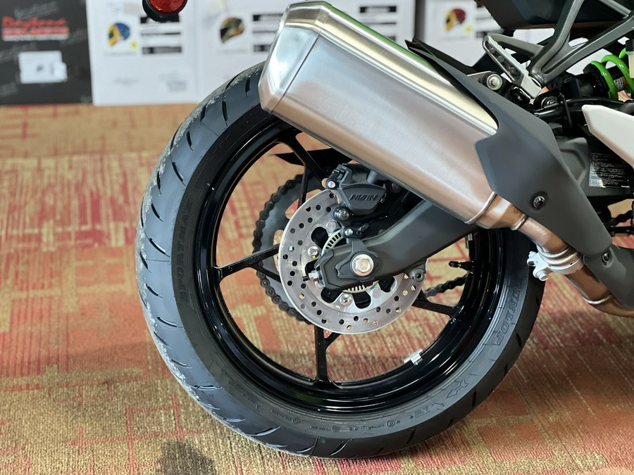 2026 Kawasaki Ninja® ZX™-4RR ABS