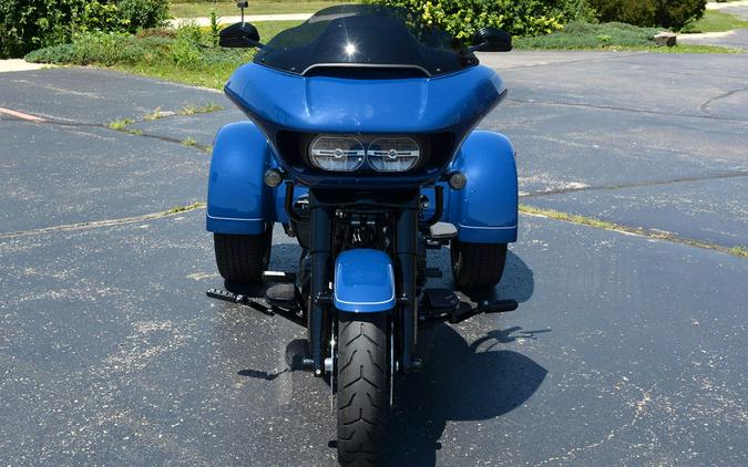 2023 Harley-Davidson® Road Glide® 3 Bright Billiard Blue