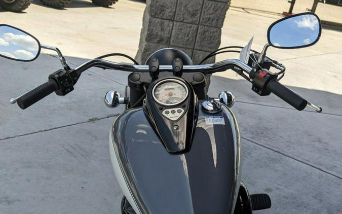 2024 Kawasaki Vulcan® 900 Classic