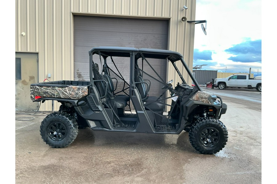 2026 Can-Am DEF MAX XT HD11