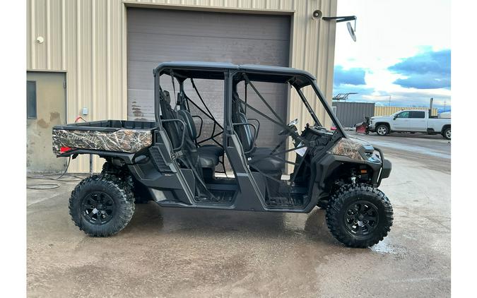 2026 Can-Am DEF MAX XT HD11