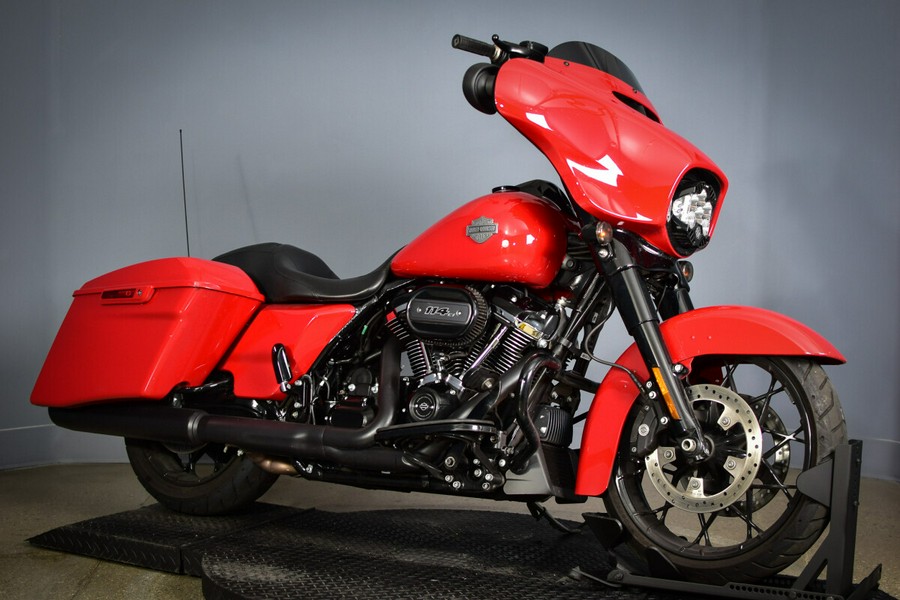 2022 Harley-Davidson Street Glide Special