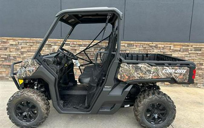 2024 Can-Am Defender XT HD7