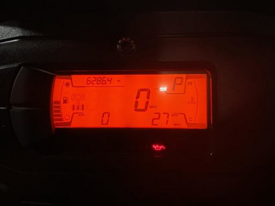 2023 Can-Am SSV DEF XT 64 HD10 BC 23 XT HD10