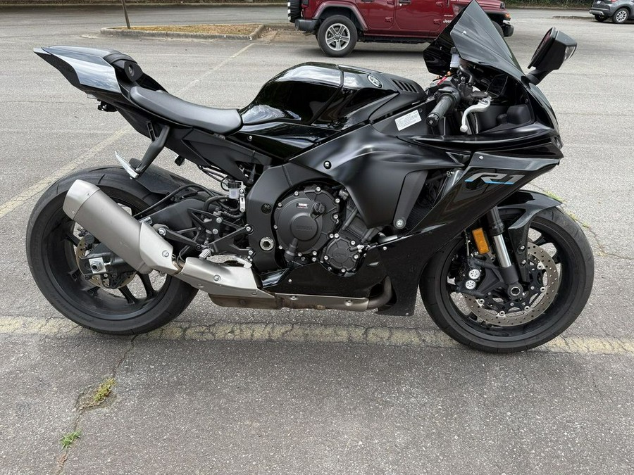 2023 Yamaha YZF R1