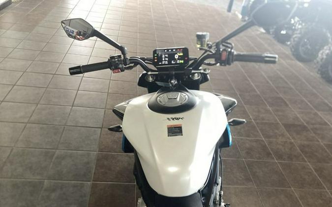 2026 CFMOTO 675 NK 675