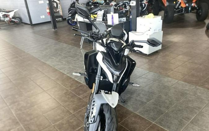 2026 CFMOTO 675 NK 675