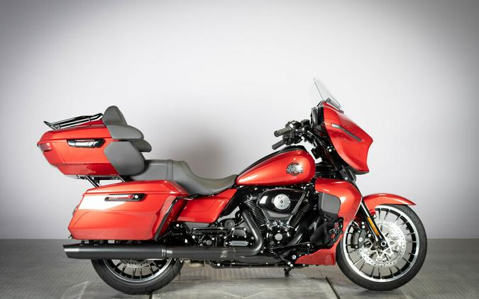 2026 Harley-Davidson Street Glide Limited FLHXL