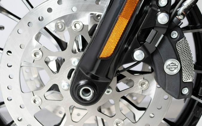 2026 Harley-Davidson Street Glide Limited FLHXL