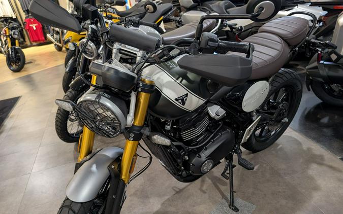 2025 Triumph Scrambler 400 X