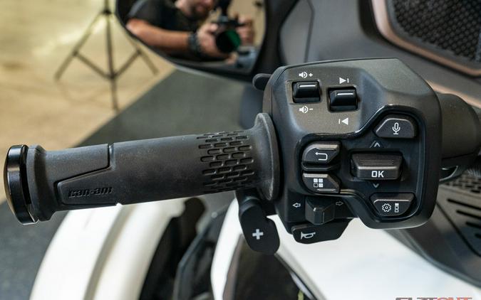 2026 Can-Am SPYDER RT SEA-TO-SKY