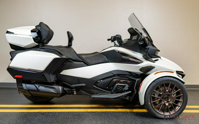 2026 Can-Am SPYDER RT SEA-TO-SKY