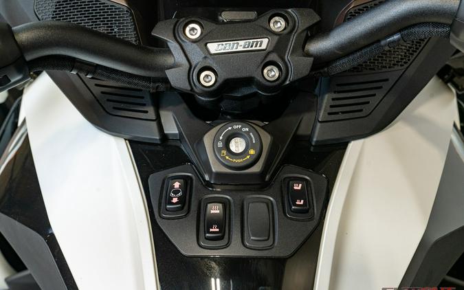 2026 Can-Am SPYDER RT SEA-TO-SKY