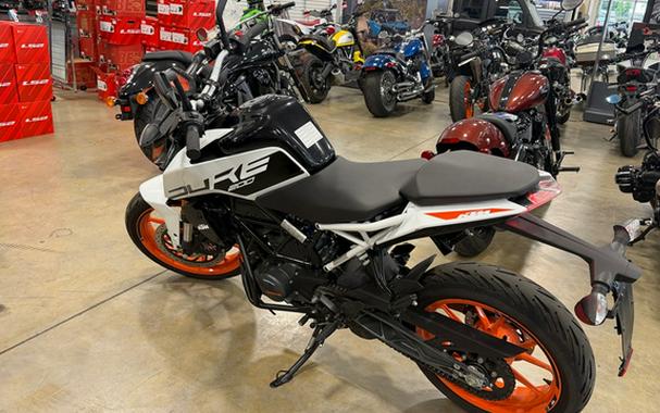 2020 KTM Duke 200