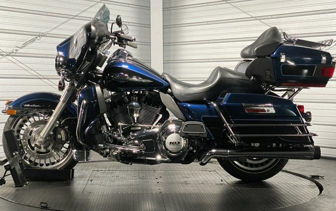 2012 Harley-Davidson® FLHTCU - Electra Glide® Ultra Classic