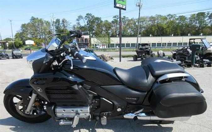 2014 Honda Gold Wing® Valkyrie®