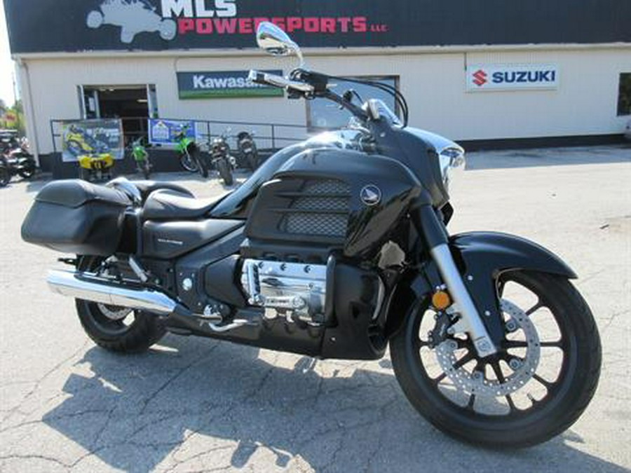 2014 Honda Gold Wing® Valkyrie®