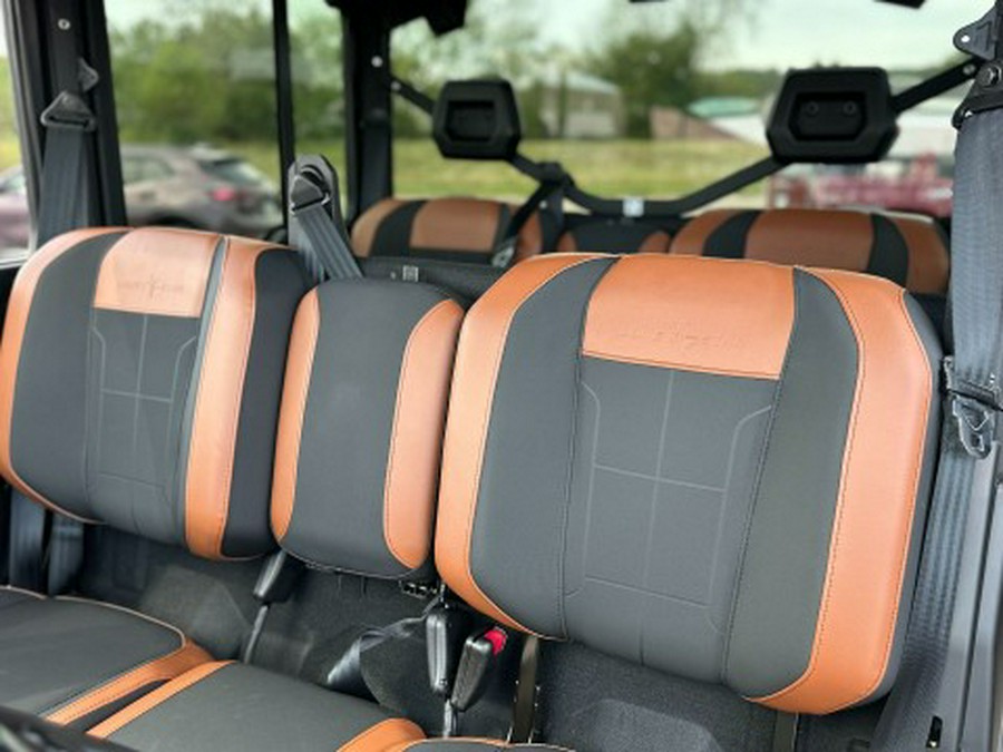 2026 Can-Am Defender MAX Lone Star CAB HD11