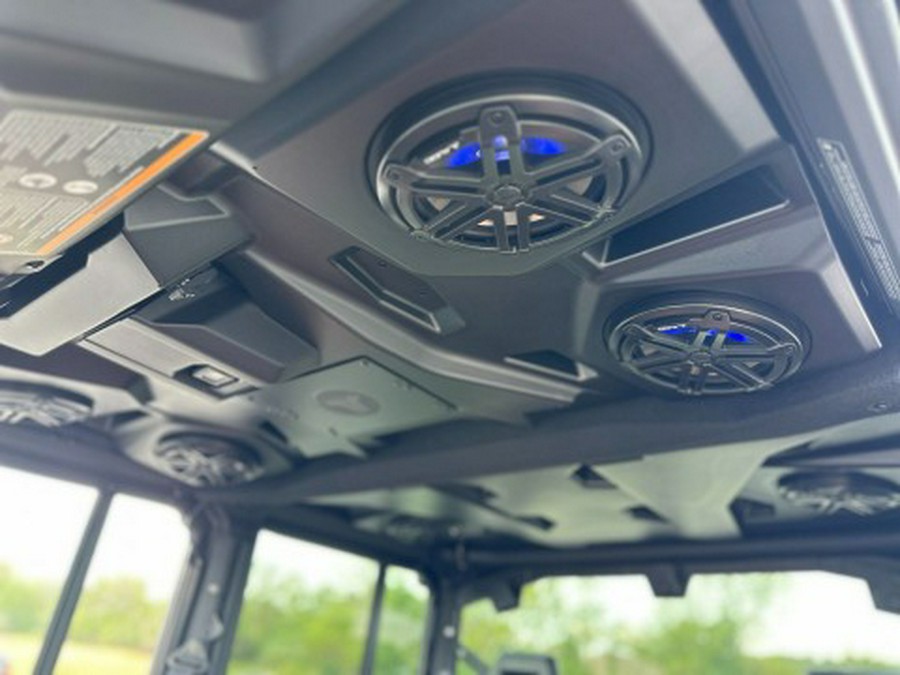 2026 Can-Am Defender MAX Lone Star CAB HD11