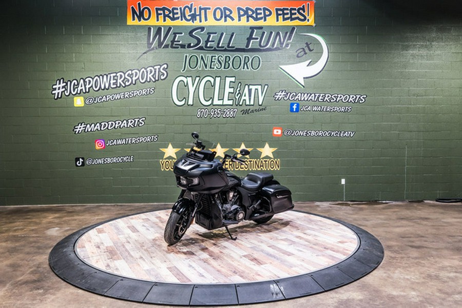 2021 Indian Challenger Dark Horse Thunder Black Smoke
