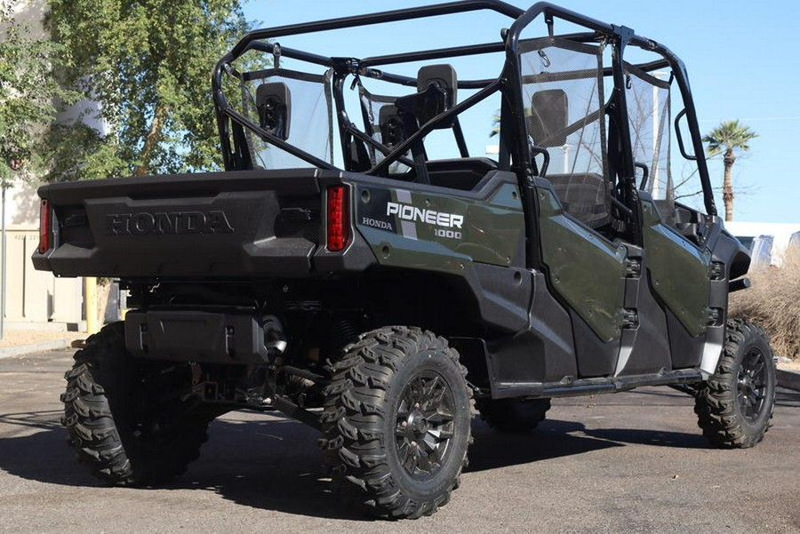 2025 Honda® Pioneer 1000-6 Deluxe Crew