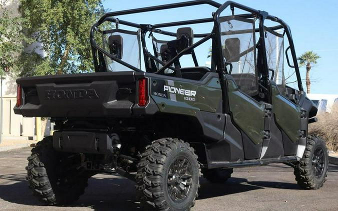 2025 Honda® Pioneer 1000-6 Deluxe Crew