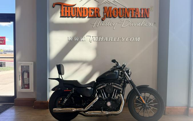 2014 Harley-Davidson Sportster® Iron 883™