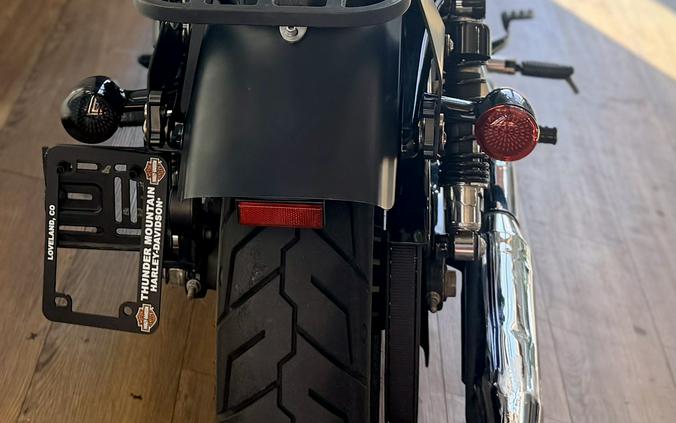 2014 Harley-Davidson Sportster® Iron 883™