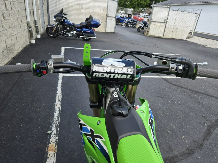 2026 Kawasaki KX™450