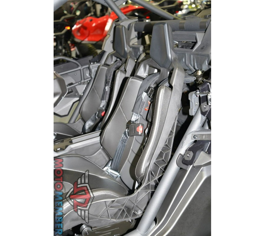 2025 Can-Am Maverick X3 MAX X ds TURBO RR