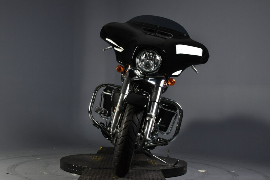 2022 Harley-Davidson Street Glide