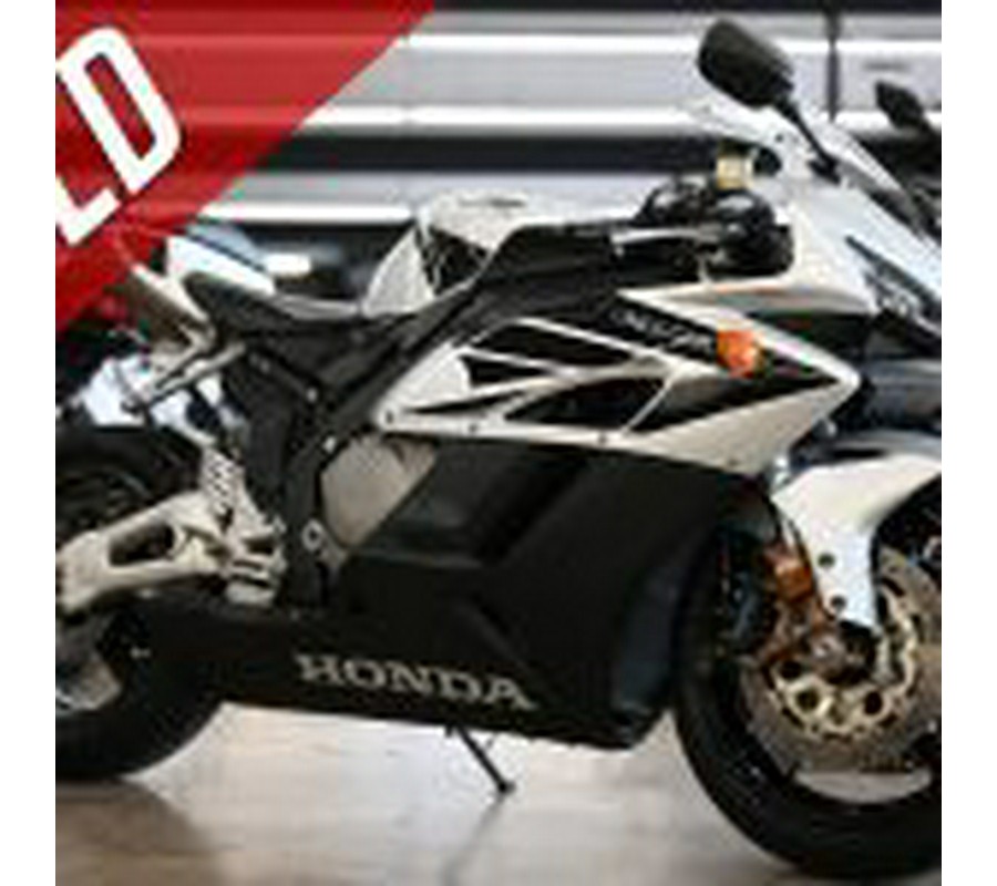 2004 Honda CBR1000RR