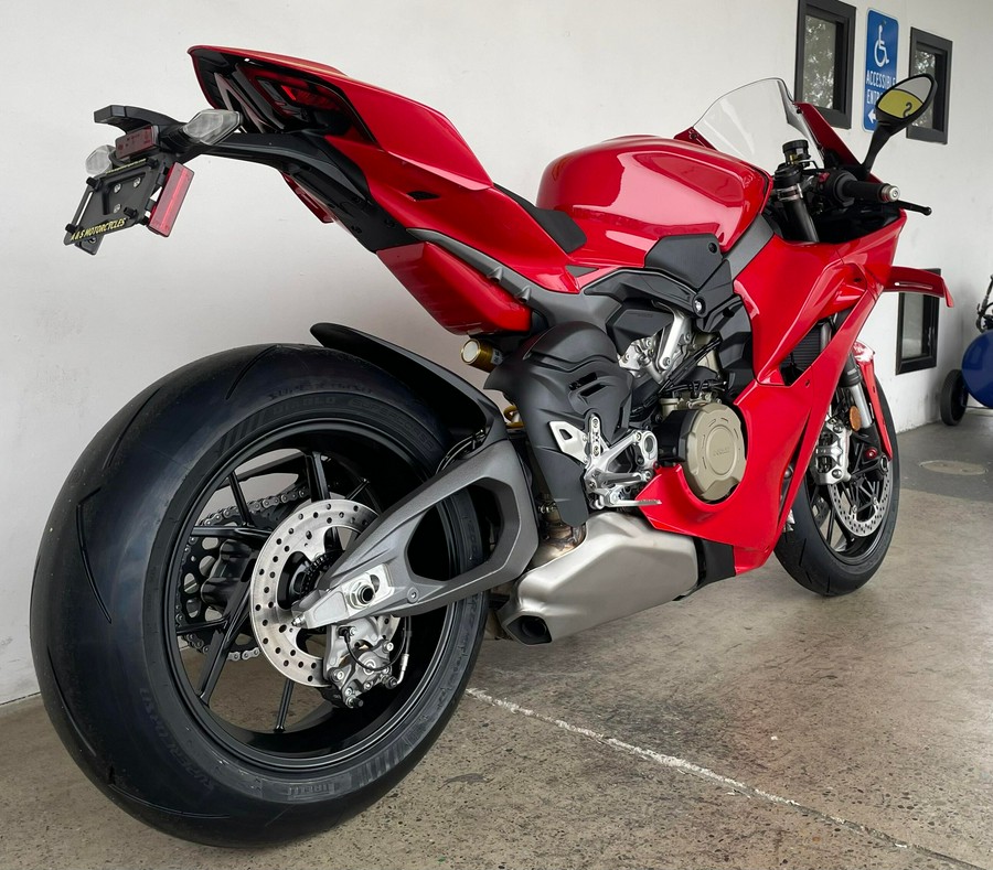 2026 Ducati PANIGALE V4