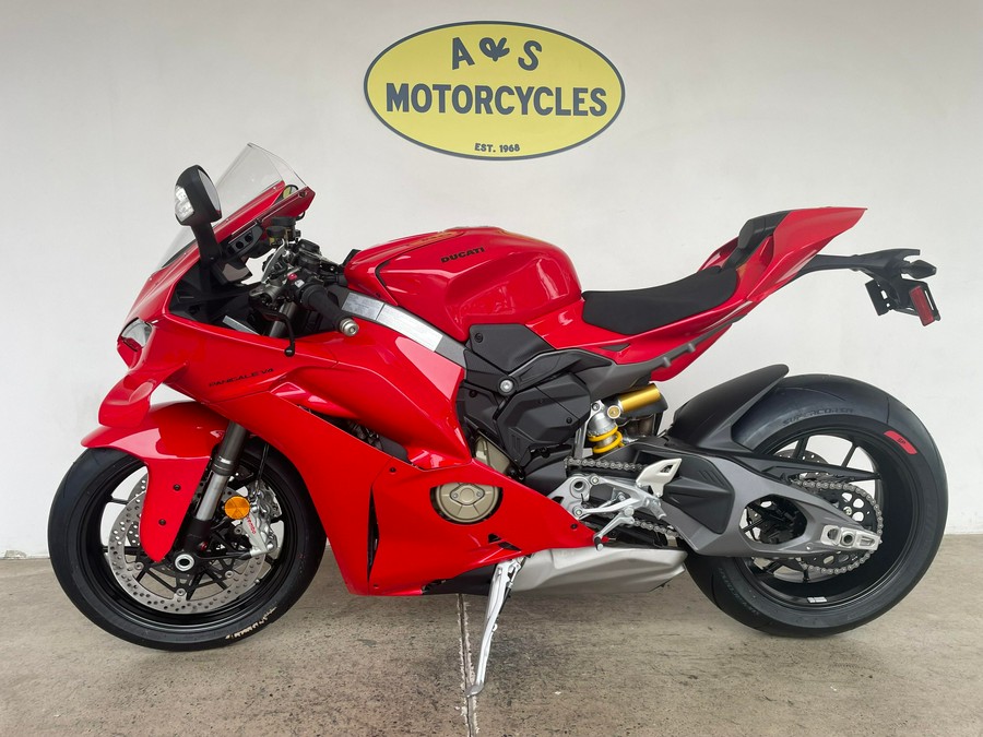 2026 Ducati PANIGALE V4