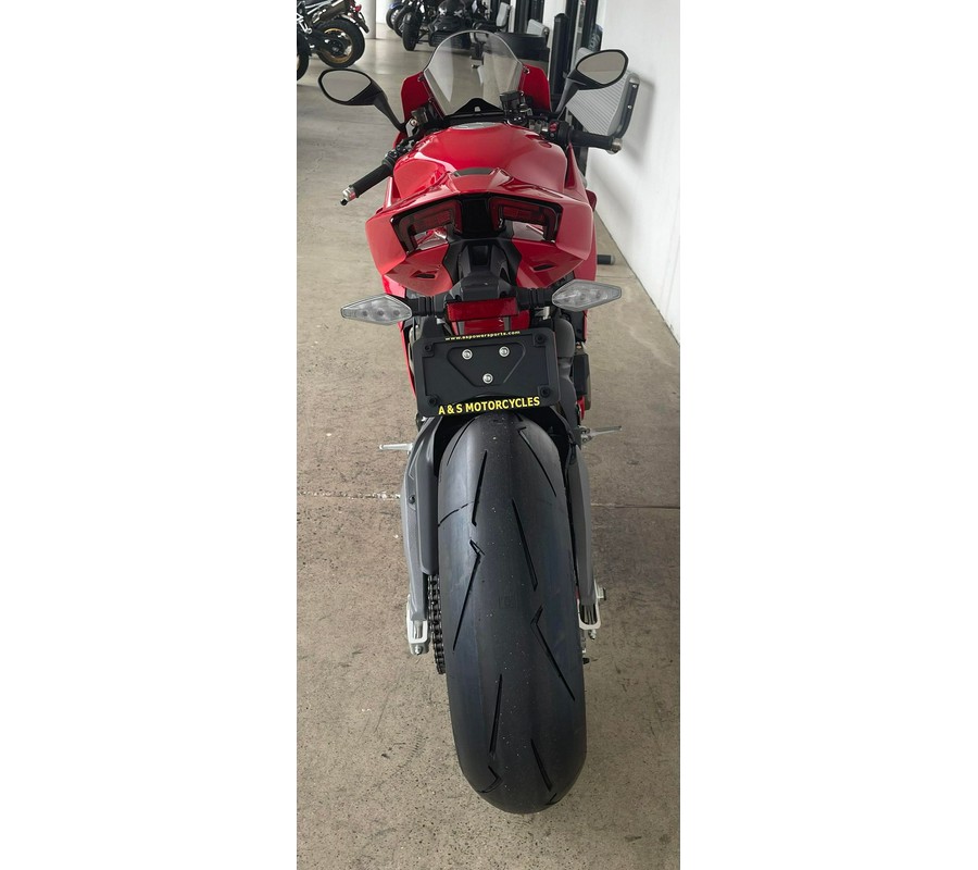 2026 Ducati PANIGALE V4