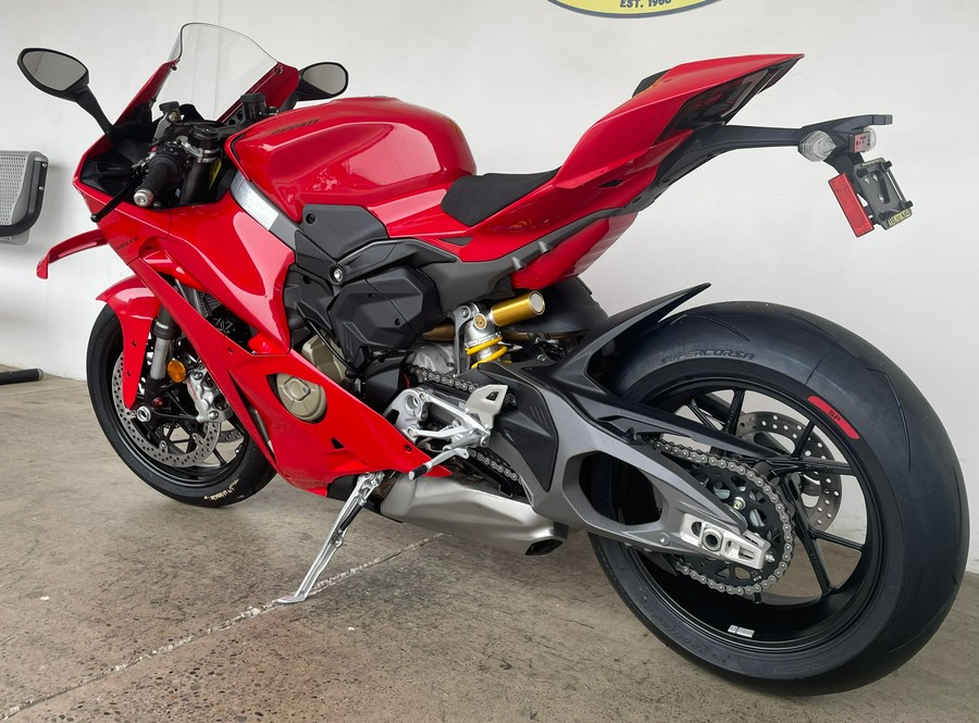 2026 Ducati PANIGALE V4