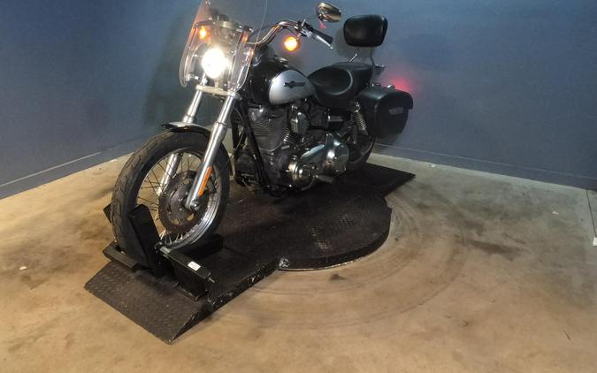 2012 Harley-Davidson Super Glide Custom Midnight Blue/Barracuda Silver