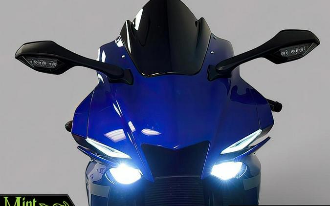 2021 Yamaha YZF-R1