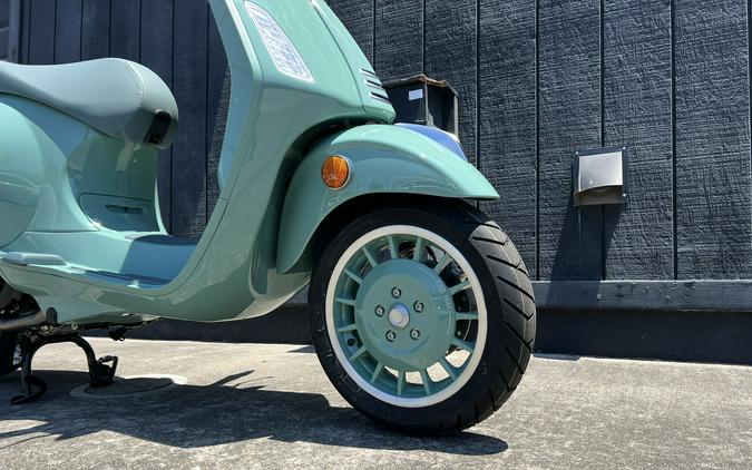 2027 Vespa Primavera 150 80th Anniversario