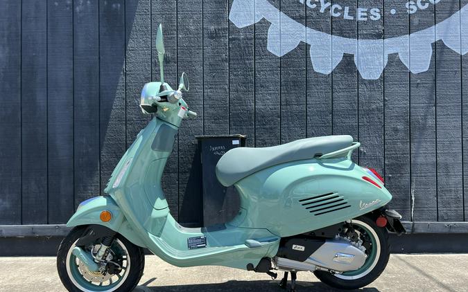 2027 Vespa Primavera 150 80th Anniversario