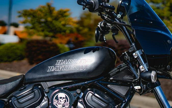 RH975S 2025 Nightster™ Special