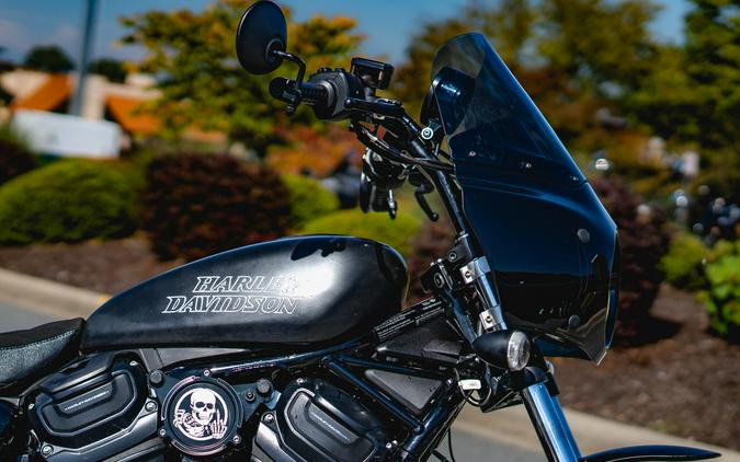RH975S 2025 Nightster™ Special