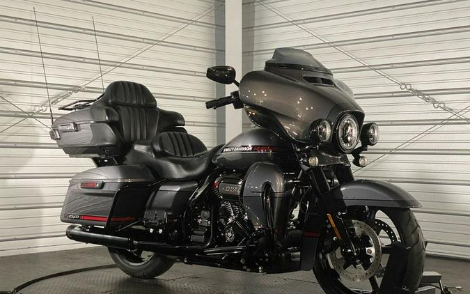 2020 Harley-Davidson® FLHTKSE - CVO™ Limited