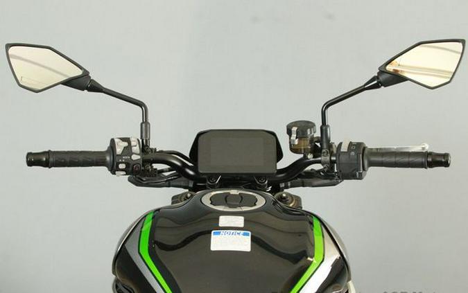 2025 Kawasaki Z900 SE ABS