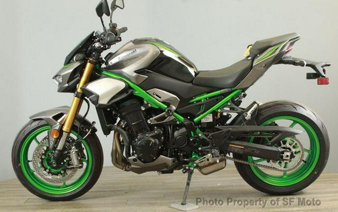 2025 Kawasaki Z900 SE ABS