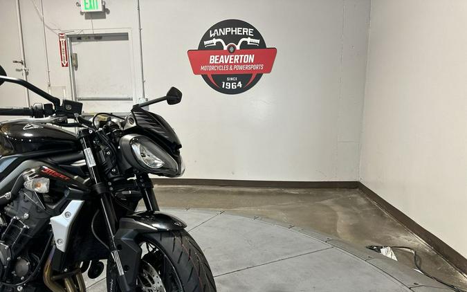 2022 Triumph Street Triple R