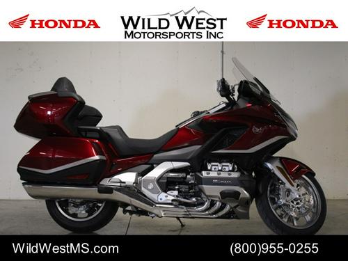 2021 Honda Gold Wing Tour DCT Review: Madonna Bound, Two-Up