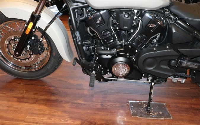 2025 Indian Motorcycle® Scout® Classic Limited +Tech Silver Quartz Smoke