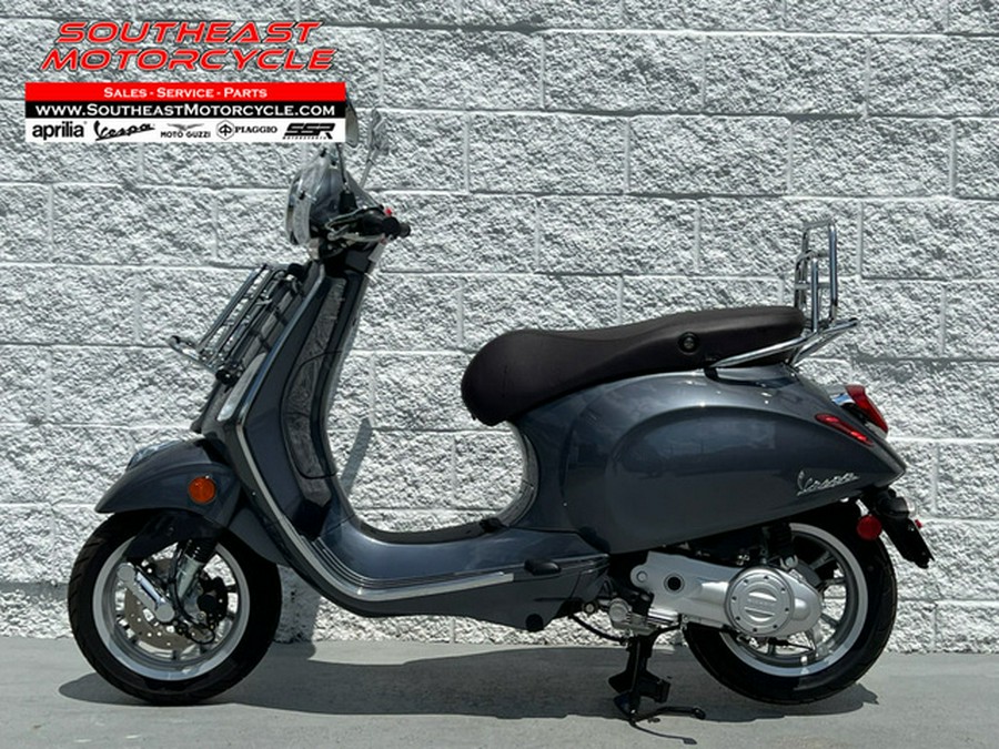 2022 Vespa Primavera 50 Touring